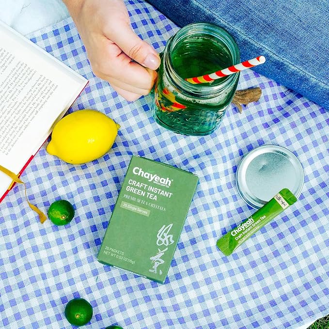 CHAYEAH, Craft Instant Green Tea, Quick Brew Tea Crystals, No Sugar, Natural Caffeine, Hot or Cold (25 Packets)