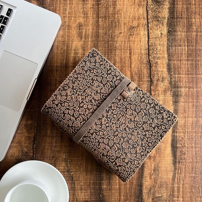 LEATHER VILLAGE Leather Bound Floral Embossed Journal for Women Men - 200 Pages, 8”X6”(A5), Brown - Book of Shadows, Vintage Blank Paper Travel Diary, Notebook for Writing, Drawing, Sketchbook