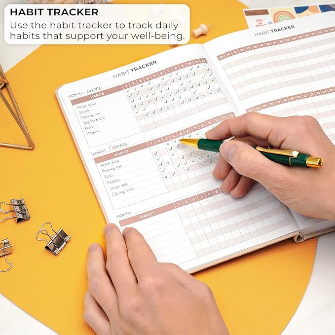 Clever Fox Positivity Journal - Daily Gratitude & Affirmation with Prompts - Motivational Mental Health Journal for Women & Men with Habit Tracker - Lasts 6 Months, A5 Size (Seashell)