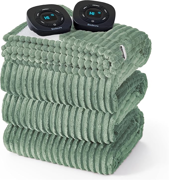 Bedsure GentleSoft Electric Blanket King Size - Soft Ribbed Flannel Heated Blanket with Dual Control, Heating with 10 Heat Settings & 10 Time Settings, 8 hrs Timer Auto Shut Off (90x100 inches, Green)