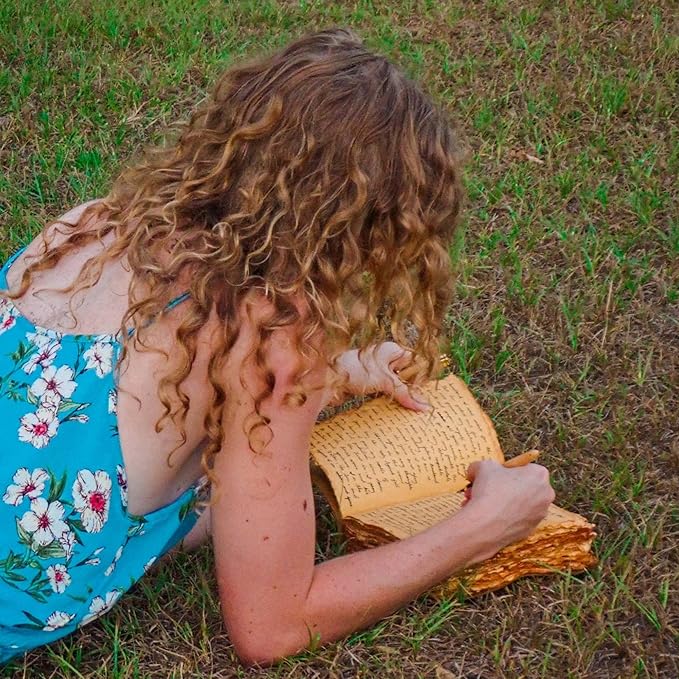 LEATHER VILLAGE Tree of Life Journal - 10 X 7 inches - Red Brown - 200 Antique Deckle Edge Handmade Paper – Book of Shadows - Vintage Leather Bound Journal for Women & Men