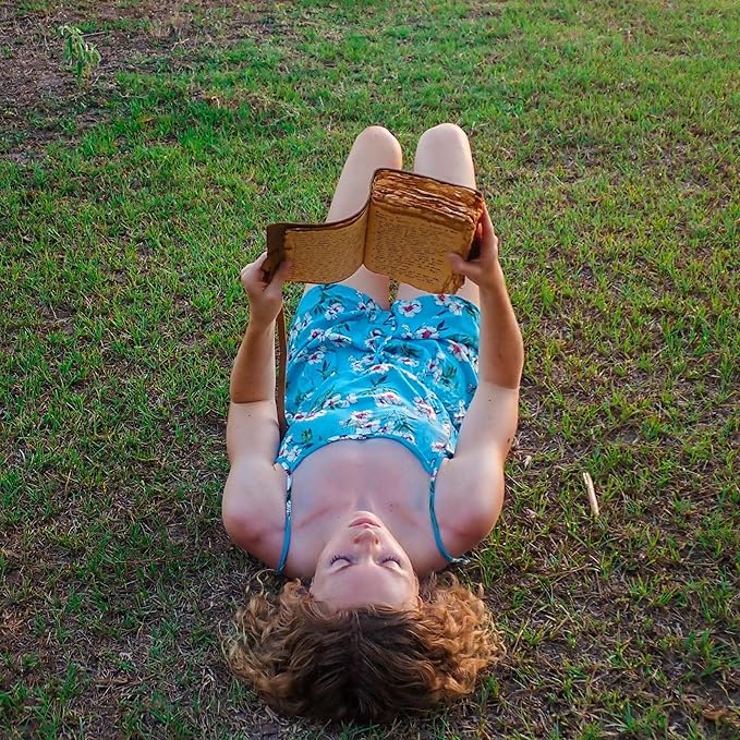 LEATHER VILLAGE Tree of Life Journal - 10 X 7 inches - Brown - 200 Antique Deckle Edge Handmade Paper – Book of Shadows - Vintage Leather Bound Journal for Women & Men