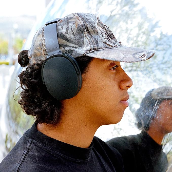 Skullcandy Hesh ANC Wireless Over-Ear Bluetooth Headphones with Extra USB-C Charging Cable, Active Noise Canceling, 22 Hrs Battery, Foldable Lightweight Design, Microphone iPhone Android - True Black