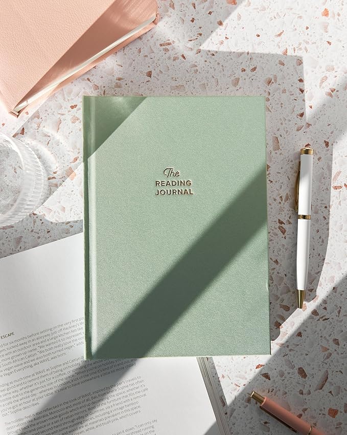 Kunitsa Co. The Reading Journal - 52 Reviews, Book Journal for Book Lovers and Readers, Review and Track Your Reading, Green