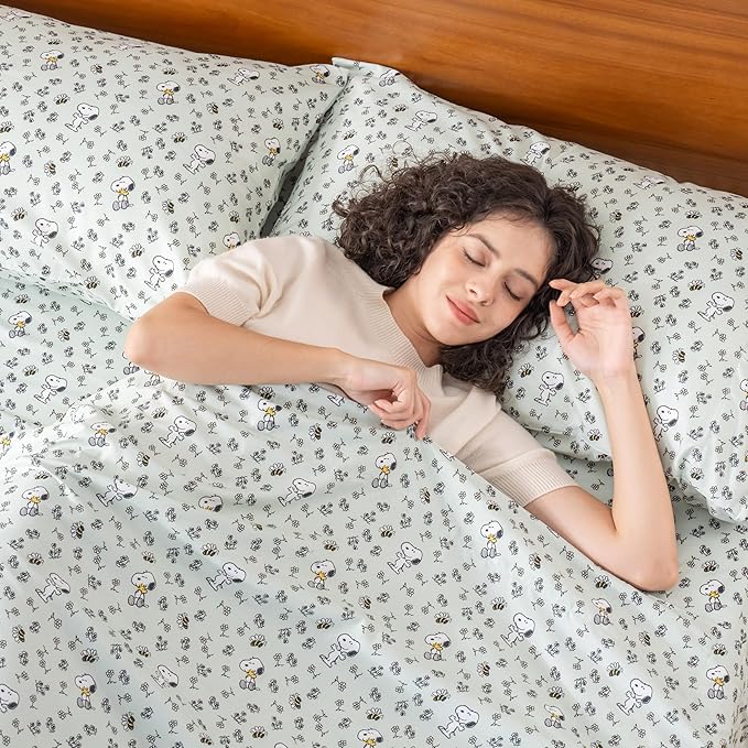 Berkshire Blanket Peanuts® Kids Sheet Set Full Size - 4 Pieces,Cute Character Snoopy Printed Soft Microfiber Bed Sheets,Mini Snoopy & Woodstock New Flower and Bees Sage