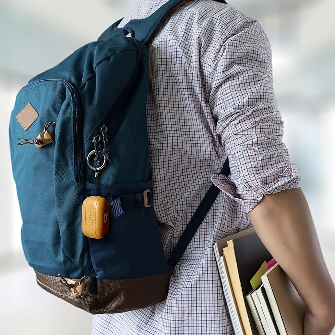 Dreem Om Case Cover with Keychain Clip Compatible with AirPods Pro 2/Pro, Protective One-Piece Hard Shell, Luxury Vegan Leather AirPod Pro Case 2nd/1st Generation with Separate Clip [Gold]